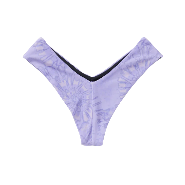 Pursuit Bikini Bottom